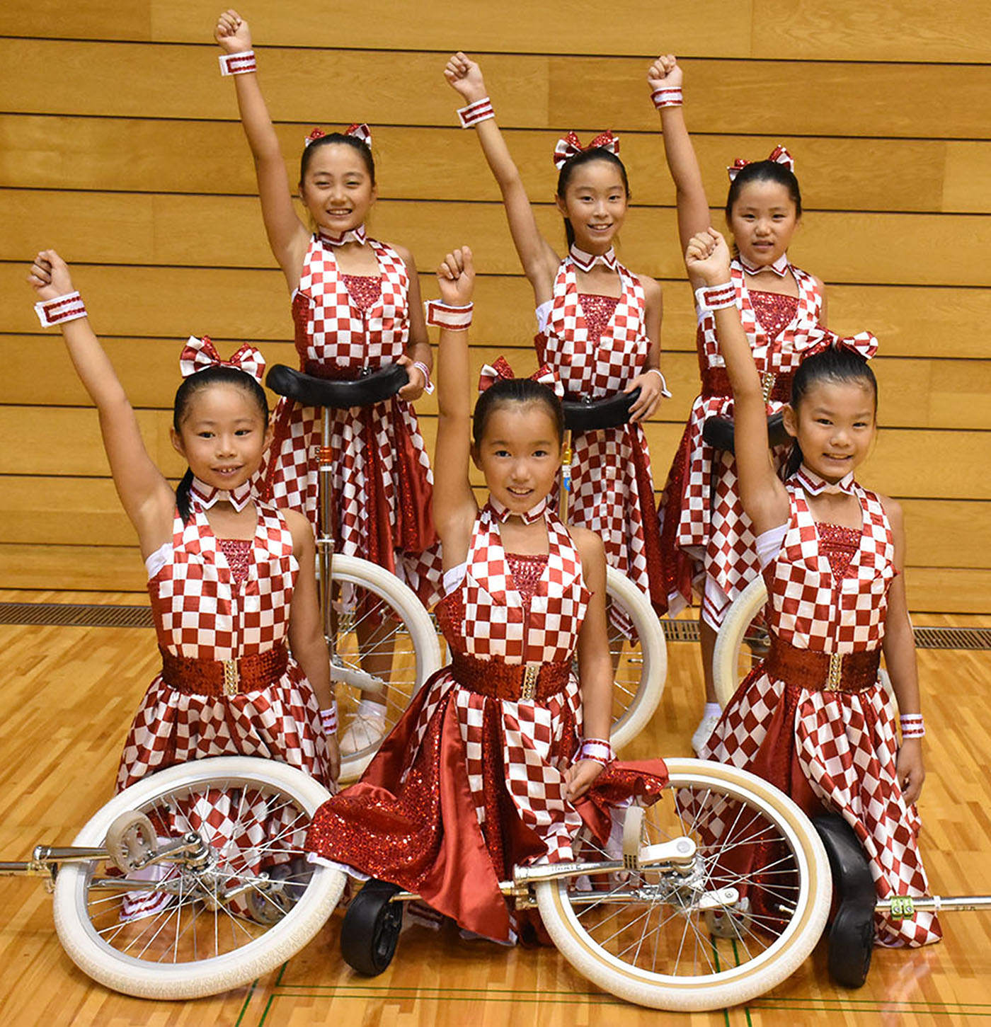 小学生　　一輪車 全国一輪車大会へ 小学生チームアマリリス 初出場、活躍期す【一関】｜Iwanichi Online 岩手日日新聞社