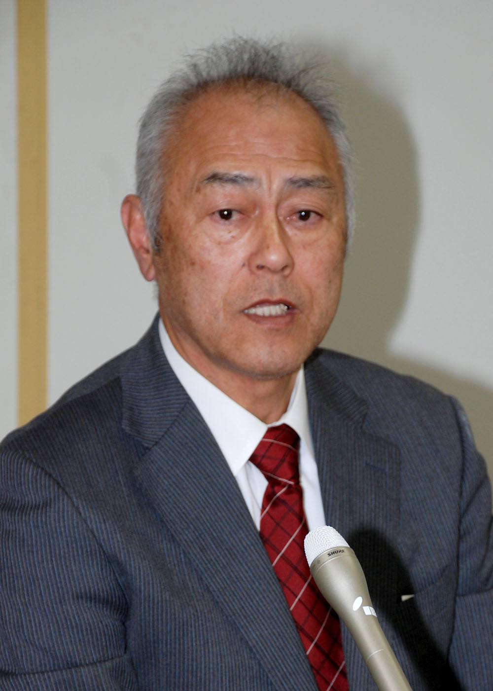 佐藤邦夫氏 奥州市長選 候補者の横顔｜Iwanichi Online 岩手日日新聞社