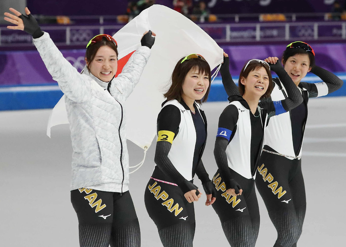 日本、五輪新 金　スピード女子団体追い抜き
