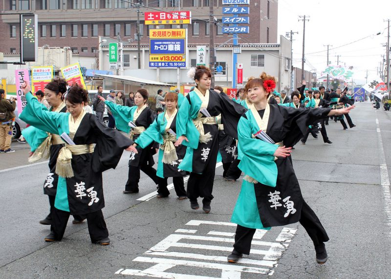 趣向凝らし創作演舞　前沢春まつり　郷土、熱く盛り上げ【奥州】