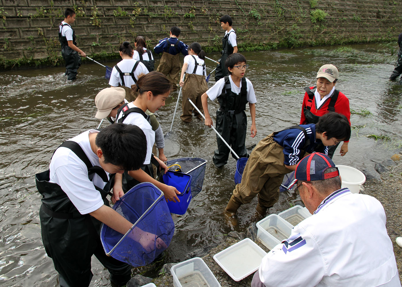 水質改善活動に光 吸川をきれいにする会 東北で唯一 河川功労表彰 一関 Iwanichi Online 岩手日日新聞社 水質改善活動に光 吸川をきれいにする会 東北で唯一 河川功労表彰 一関 Iwanichi Online 岩手日日新聞社