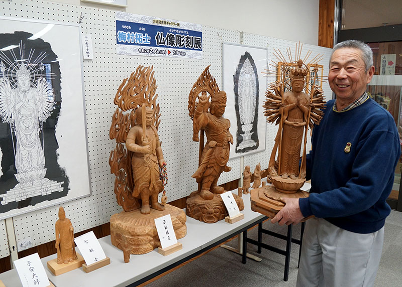 精巧 緻密な匠の技 梅村さん彫刻展 大迫図書館 花巻 Iwanichi Online 岩手日日新聞社 精巧 緻密な匠の技 梅村さん彫刻展 大迫図書館 花巻 Iwanichi Online 岩手日日新聞社