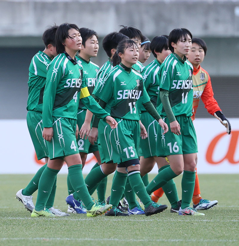 専大北上初戦敗退 高校女子サッカー Iwanichi Online 岩手日日新聞社